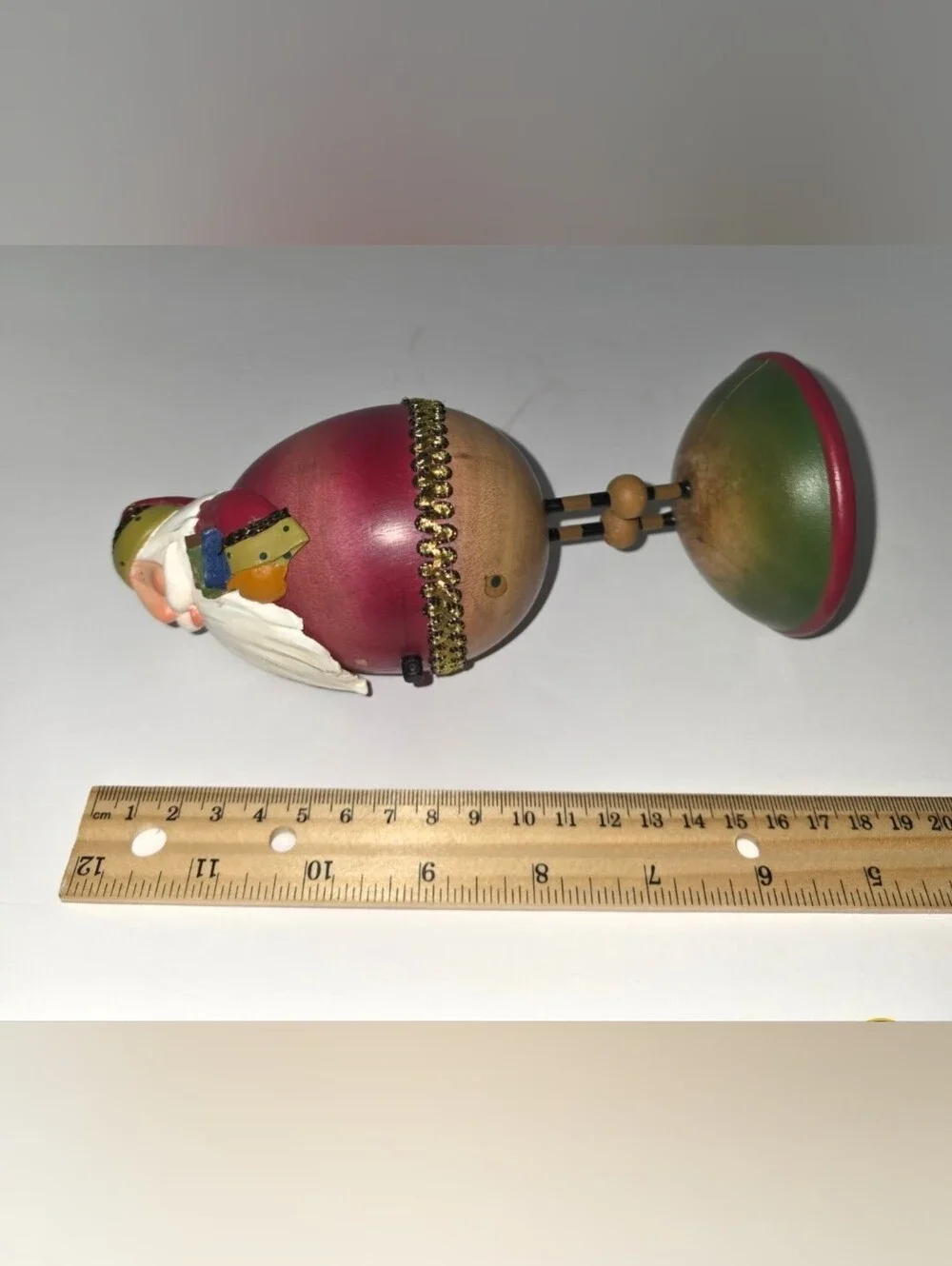 Santa Wooden Egg Shape Body Christmas Holiday Decor Rare Beauty Unique